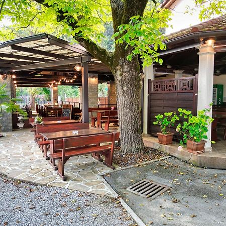 Domacija Bubec Ilirska Bistrica Exterior foto
