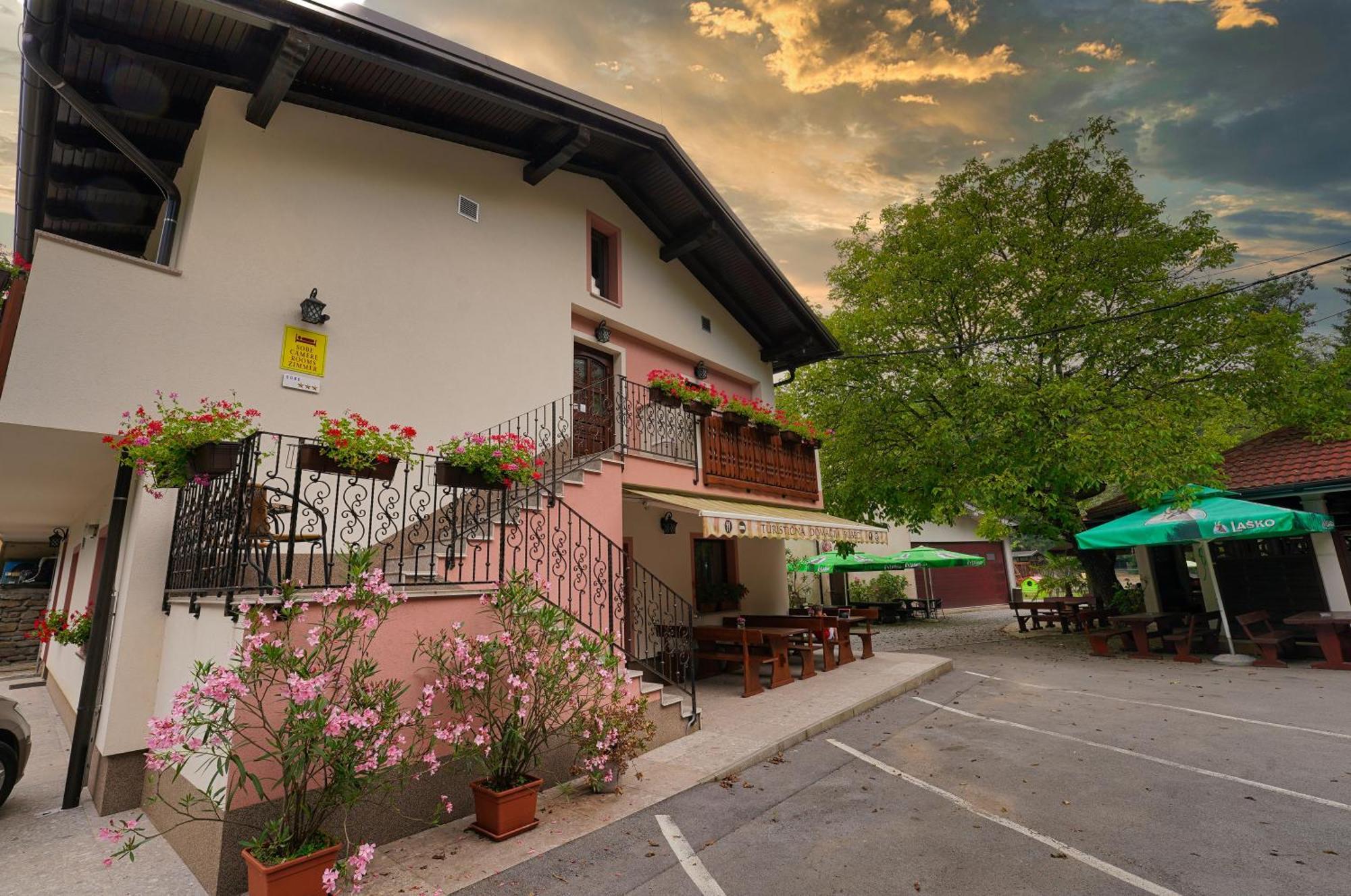 Domacija Bubec Ilirska Bistrica Exterior foto