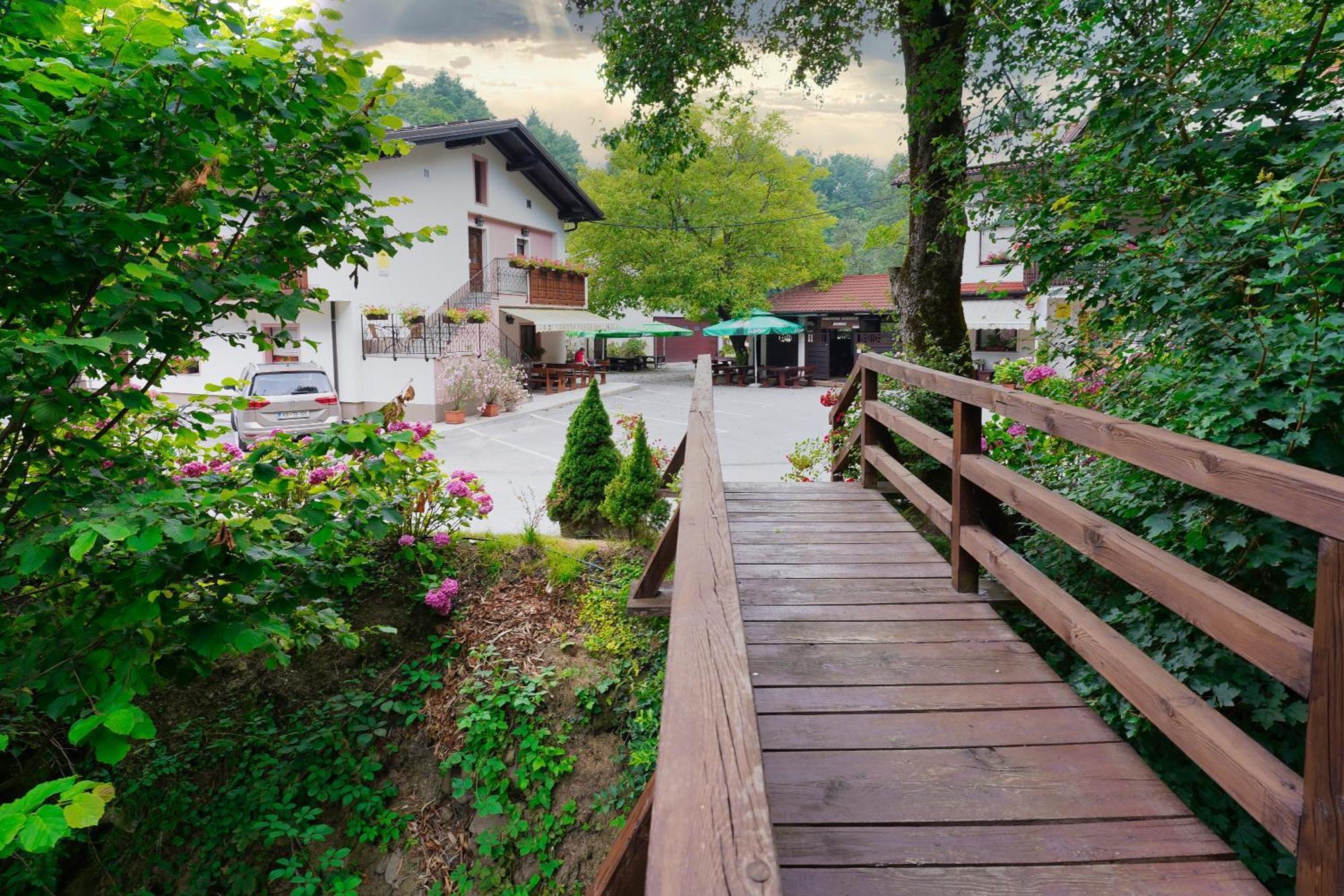Domacija Bubec Ilirska Bistrica Exterior foto
