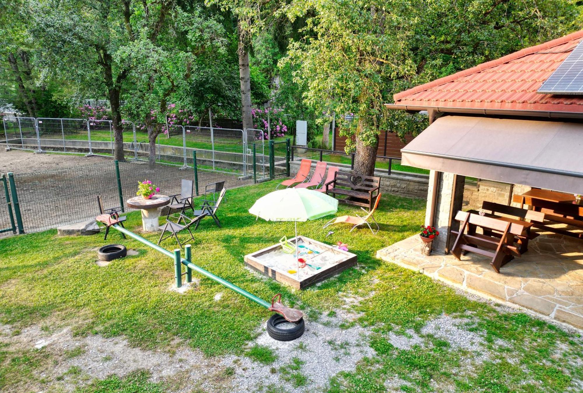 Domacija Bubec Ilirska Bistrica Exterior foto